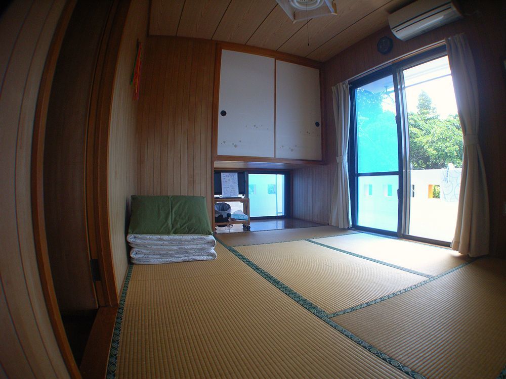 Hotel Minshuku Yadokari Zamami Exteriér fotografie