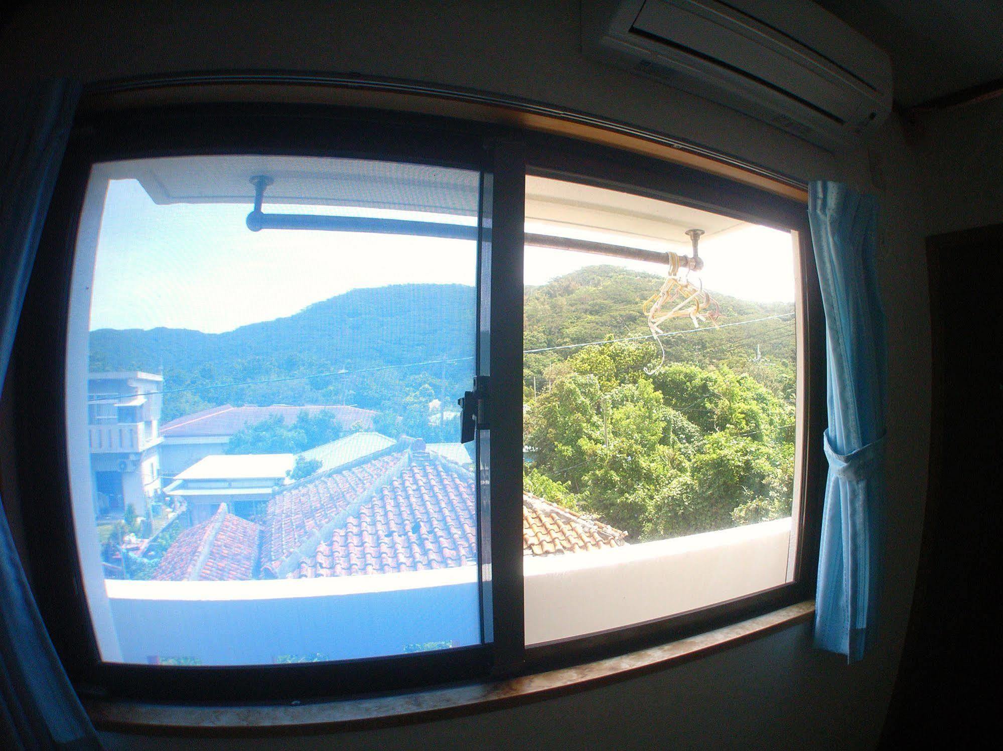Hotel Minshuku Yadokari Zamami Exteriér fotografie