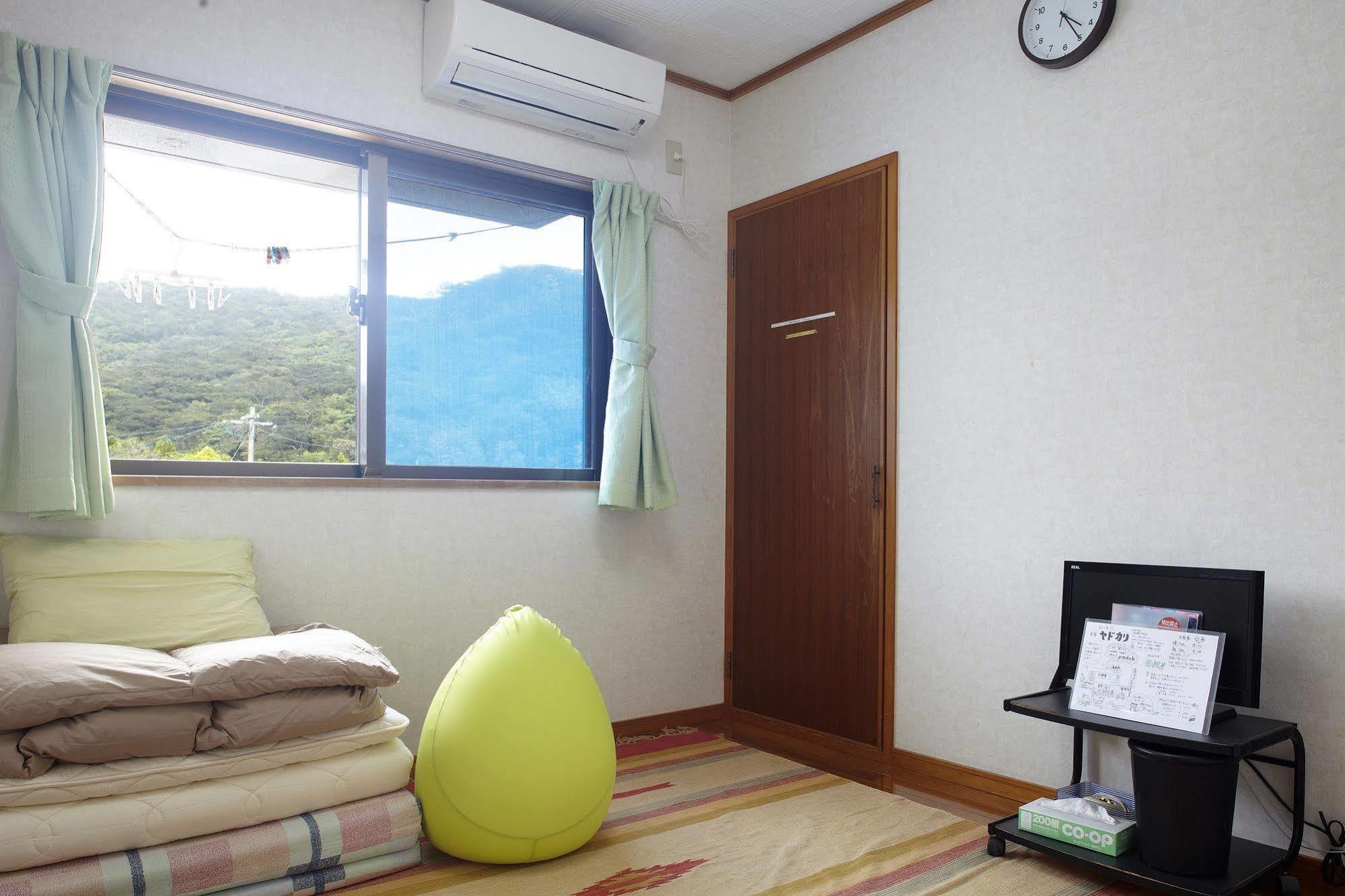 Hotel Minshuku Yadokari Zamami Exteriér fotografie
